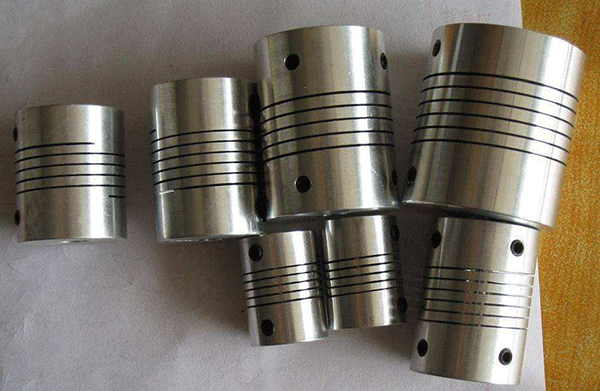 微型電機聯(lián)軸器的作用——西安西瑪電機（西安西瑪電機集團股份有限公司）官方網(wǎng)站