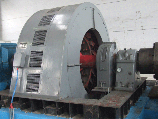 正壓電機有別于普通電機的區(qū)別。(圖1)