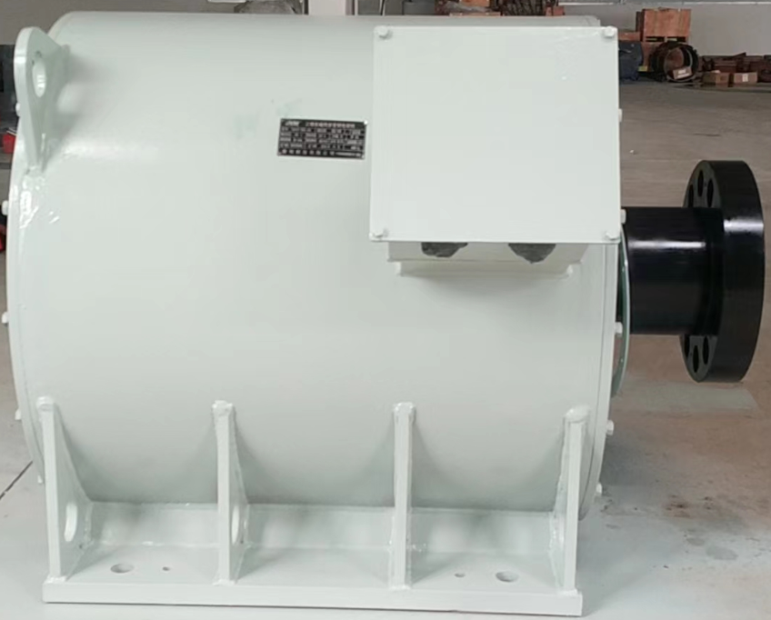 直驅(qū)永磁電機(jī)